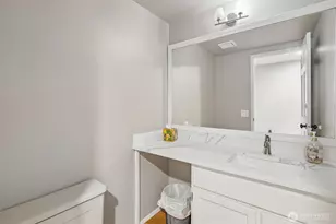 22330 NE 28th St, Sammamish, WA 98074 - Photo 14