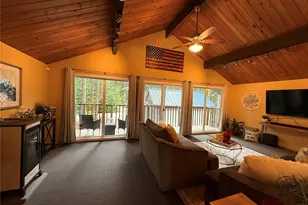 811 N Potlatch Dr, Hoodsport, WA 98548 - Photo 6