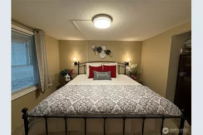 811 N Potlatch Drive, Hoodsport, WA 98548 - Photo 20