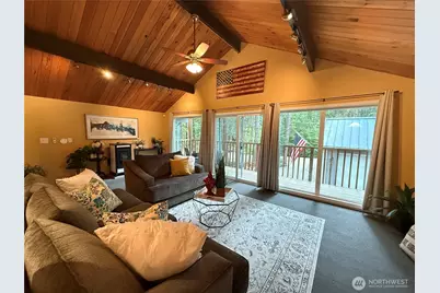 811 N Potlatch Drive, Hoodsport, WA 98548 - Photo 4