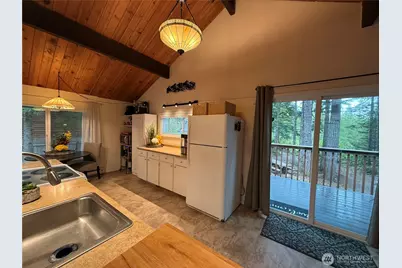 811 N Potlatch Drive, Hoodsport, WA 98548 - Photo 14