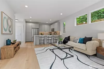 6834 47th Avenue NE, Seattle, WA 98115 - Photo 12