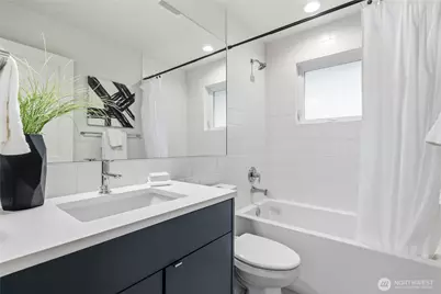 6834 47th Avenue NE, Seattle, WA 98115 - Photo 20