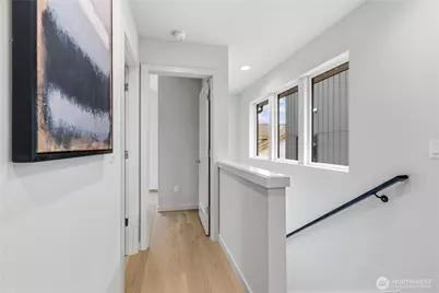 6834 47th Avenue NE, Seattle, WA 98115 - Photo 18