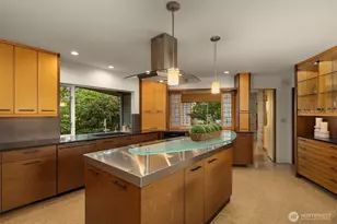 3704 48th Ave NE, Seattle, WA 98105 - Photo 18