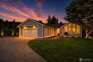 21011 36th Pl W, Lynnwood, WA 98036 - Photo 2