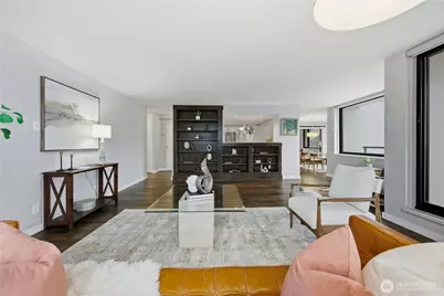 2100 3rd Avenue #2606, Seattle, WA 98121 - Photo 8