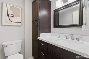 2100 3rd Ave, Seattle, WA 98121 - Photo 28