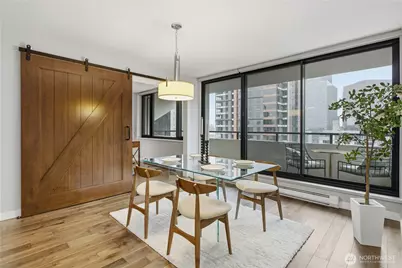 2100 3rd Avenue #2606, Seattle, WA 98121 - Photo 10