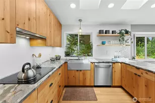 13038 NE 184th Pl, Bothell, WA 98011 - Photo 14