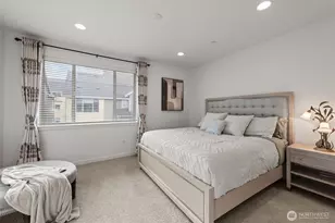 15729 NE 14th Alley, Bellevue, WA 98008 - Photo 16