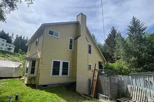 143 Johnson Ln, Oak Harbor, WA 98277 - Photo 12