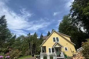 143 Johnson Ln, Oak Harbor, WA 98277 - Photo 8