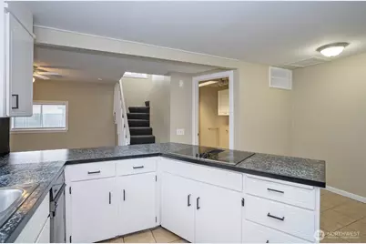 16313 64th Street E, Sumner, WA 98390 - Photo 18