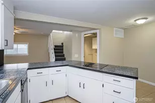 16313 64th St E, Sumner, WA 98390 - Photo 18