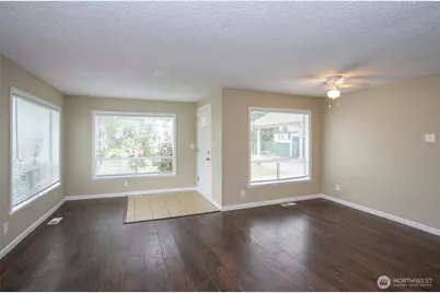 16313 64th Street E, Sumner, WA 98390 - Photo 12