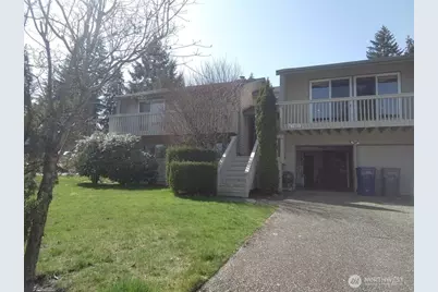 4115 172nd Avenue NE, Redmond, WA 98052 - Photo 2