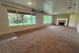 4502 E Bay Dr NW, Gig Harbor, WA 98335 - Photo 2