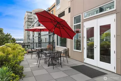 2801 1st Avenue #412, Seattle, WA 98121 - Photo 30