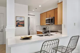 2801 1st Ave, Seattle, WA 98121 - Photo 10