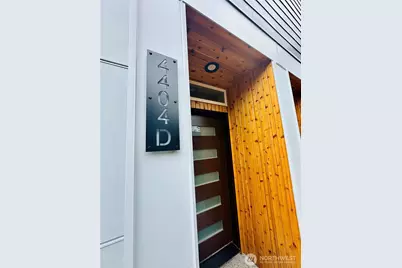 4404 S Othello St # D, Seattle, WA 98118 - Photo 2