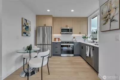 4404 S Othello St # D, Seattle, WA 98118 - Photo 12