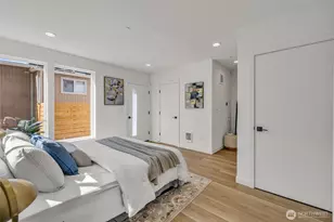 4404 S Othello St, Seattle, WA 98118 - Photo 10
