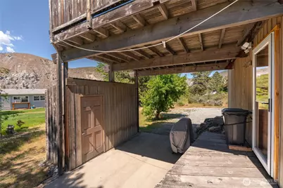 245 Lakeview Avenue, Orondo, WA 98843 - Photo 16