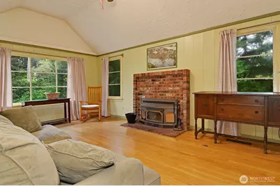 14019 36th Avenue NE, Seattle, WA 98125 - Photo 4