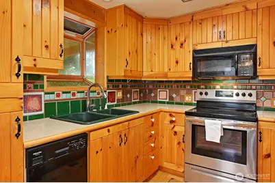 14019 36th Avenue NE, Seattle, WA 98125 - Photo 6