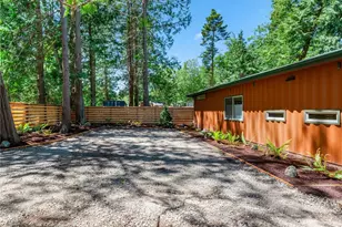 1152 49th St, Port Townsend, WA 98368 - Photo 2