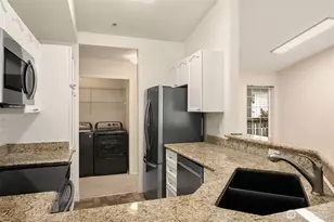 12105 NE 171st Pl, Bothell, WA 98011 - Photo 4