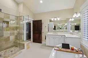 24827 NE 80th St, Redmond, WA 98053 - Photo 20