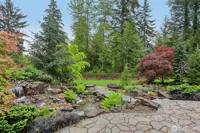 24827 NE 80th Street, Redmond, WA 98053 - Photo 32