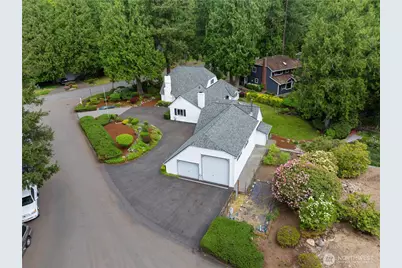 3306 217th Place SE, Sammamish, WA 98075 - Photo 34