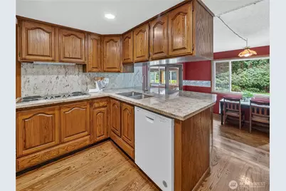 3306 217th Place SE, Sammamish, WA 98075 - Photo 8