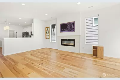 22503 70th Place W, Mountlake Terrace, WA 98043 - Photo 6