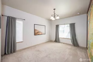 813 NW Sunburst Ct, Moses Lake, WA 98837 - Photo 18