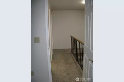 710 10th Street NE #D, Auburn, WA 98002 - Photo 16