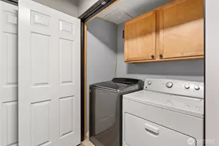 10015 186th Pl E, Puyallup, WA 98375 - Photo 16