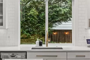 1308 269th Ct SE, Sammamish, WA 98075 - Photo 14