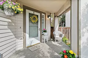 24104 231st Pl SE, Maple Valley, WA 98038 - Photo 2
