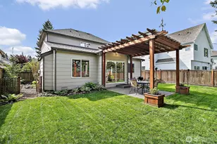 24104 231st Pl SE, Maple Valley, WA 98038 - Photo 32