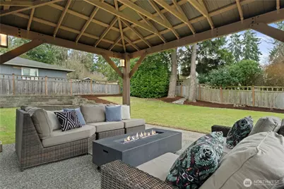 12411 NE 108th Place, Kirkland, WA 98033 - Photo 14