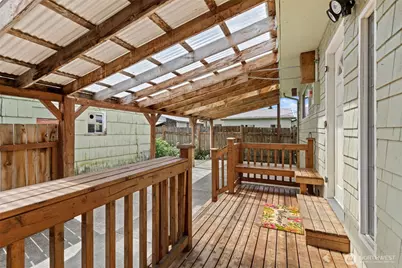 505 W Young Street, Elma, WA 98541 - Photo 22