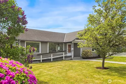 1628 Grove Street, Marysville, WA 98270 - Photo 2