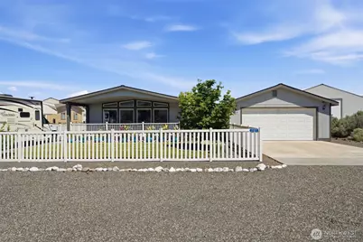 207 SW Airport Way, Mattawa, WA 99349 - Photo 1