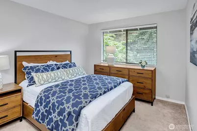 19213 SE 46th Place, Issaquah, WA 98027 - Photo 18