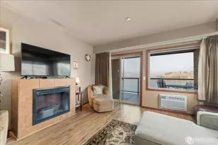 322 W Woodin Ave, Chelan, WA 98816 - Photo 4