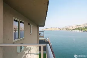 322 W Woodin Ave, Chelan, WA 98816 - Photo 20